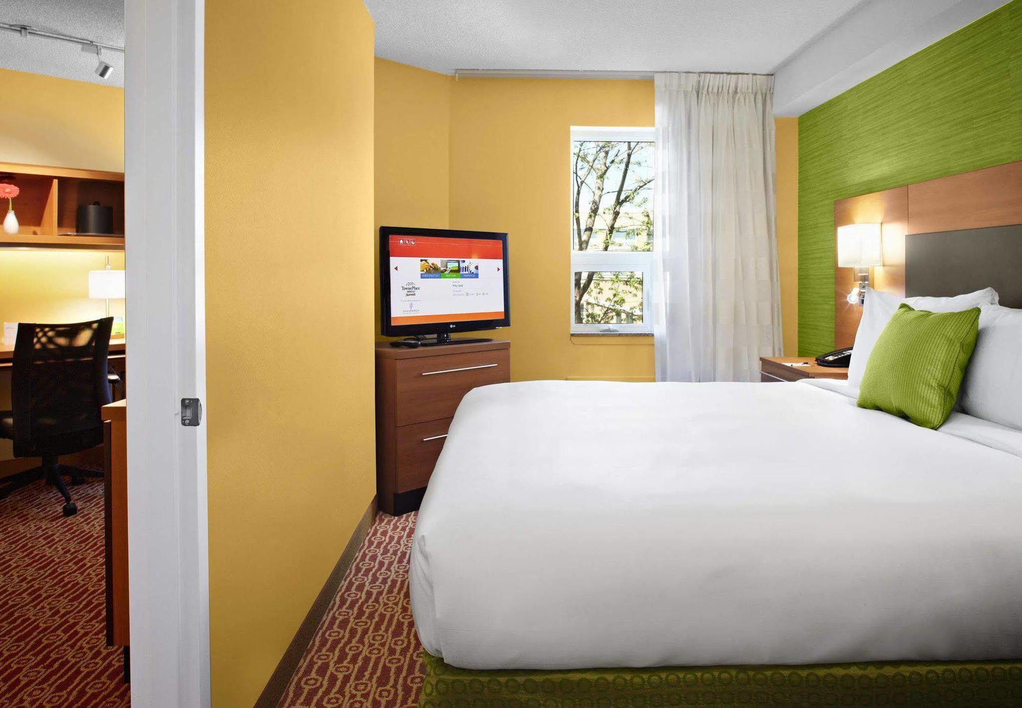 Towneplace Suites By Marriott Mississauga-Airport Corporate Centre Pokoj fotografie
